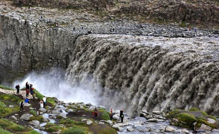 Водопад Деттифосс, Исландия