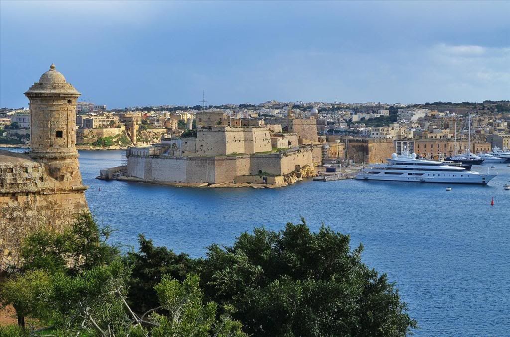 Мальта. Город-крепость Валетта