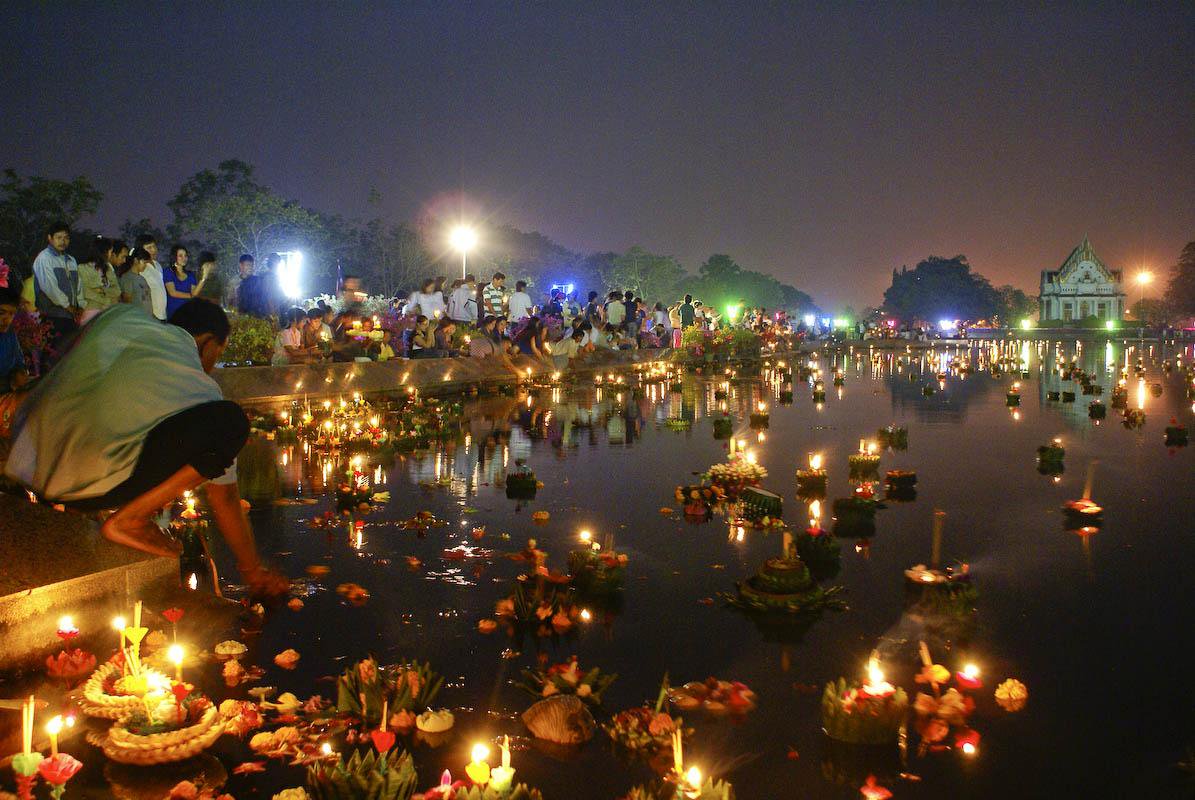 Фестиваль Лой Кратхонг в Таиланде